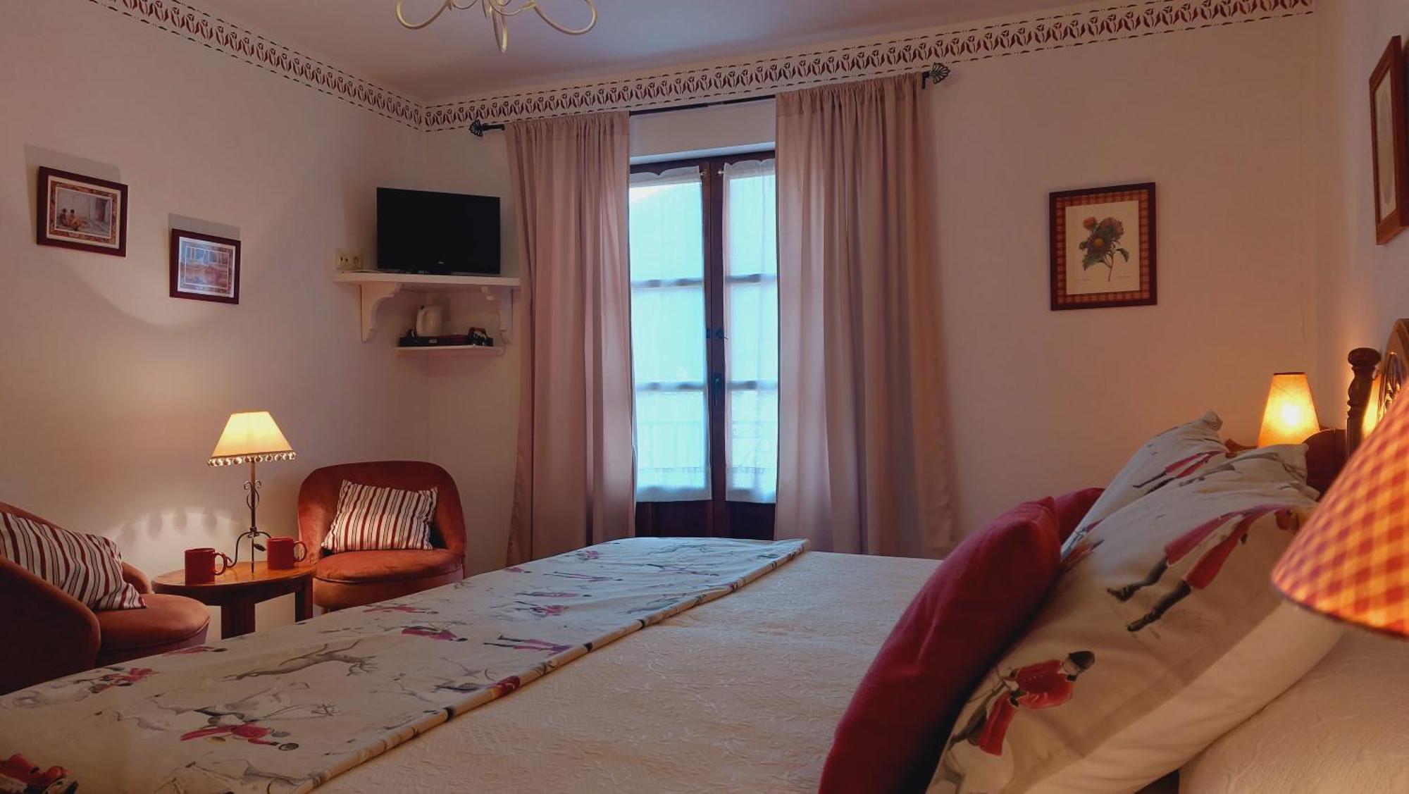 Picos De Europa Suites And Rooms Turieno المظهر الخارجي الصورة